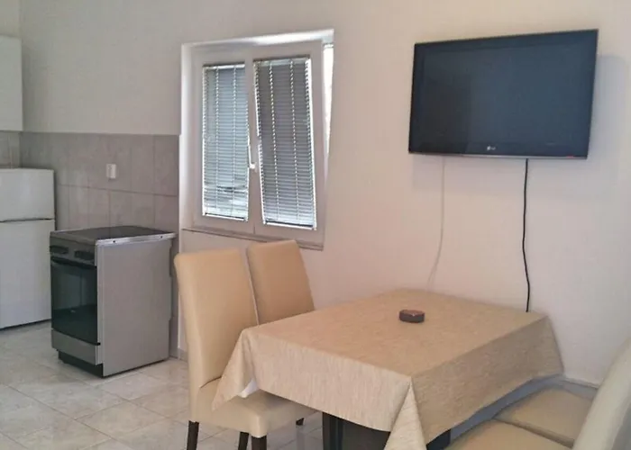 Apartman Apartments Teo Srima